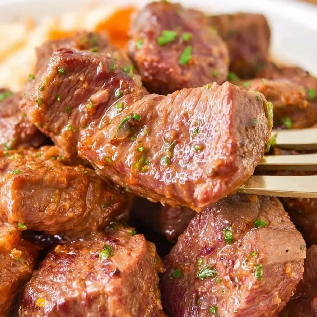 Air Fryer Garlic Butter Steak Bites